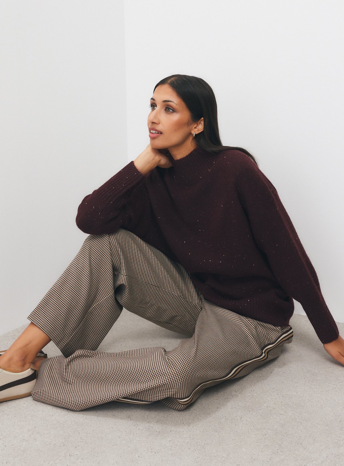 Dark Red High Neck Oversized Jumper XL - Image 2 thumbnail